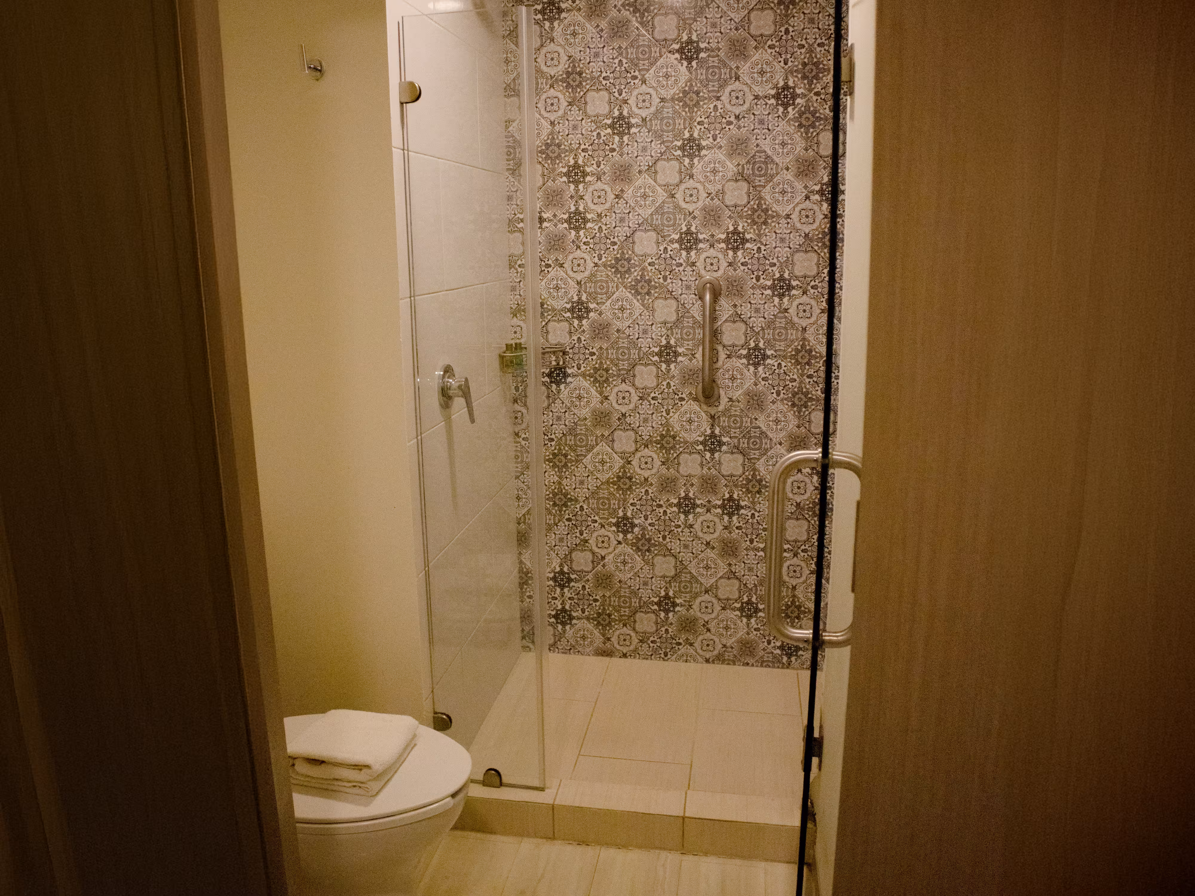 Vista del baño de la habitación